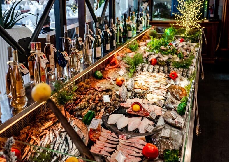 In Sofia: Captain Cook Restaurant - 8