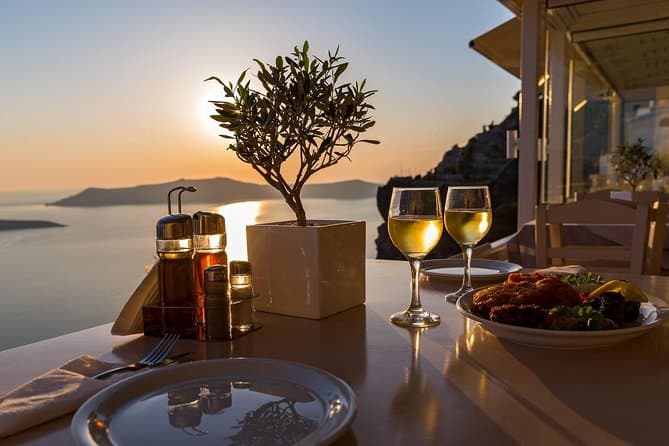 In Santorini: Daily Cruise from Paros to Santorini - 6