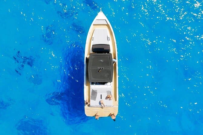 Private 5-Hour Cruise on Brand-New Luxury Yacht in Mykonos - 3