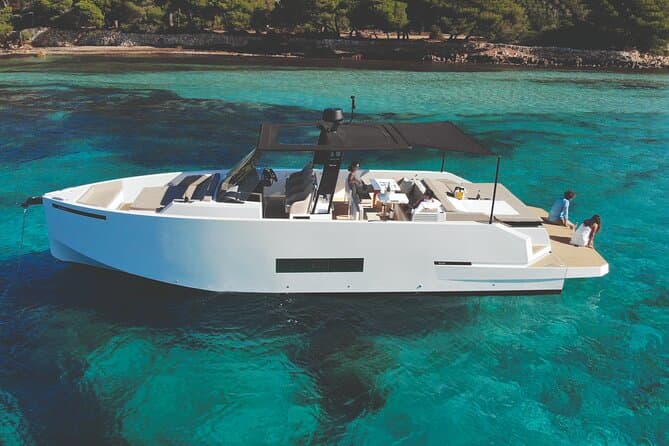 Private 5-Hour Cruise on Brand-New Luxury Yacht in Mykonos - 7